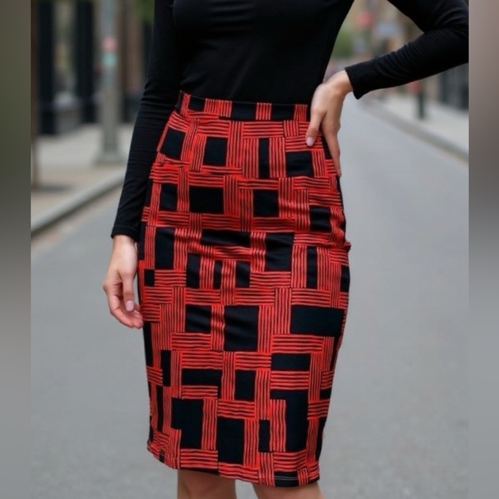 LulaRoe Cassie Pencil Skirt Stretchy High Wide Waist  Adjustable Sizes S-M 6-8
